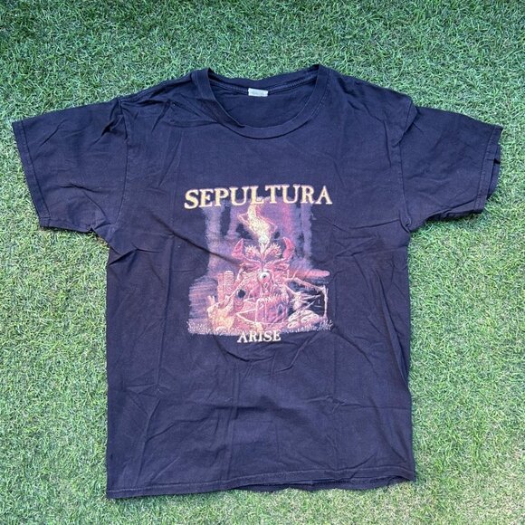 Black Sepultura ARISE t-shirt - Picture 1 of 10